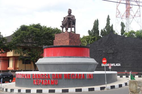 Patung Ir. Soekarno di Taman Ekodaya Wilaga